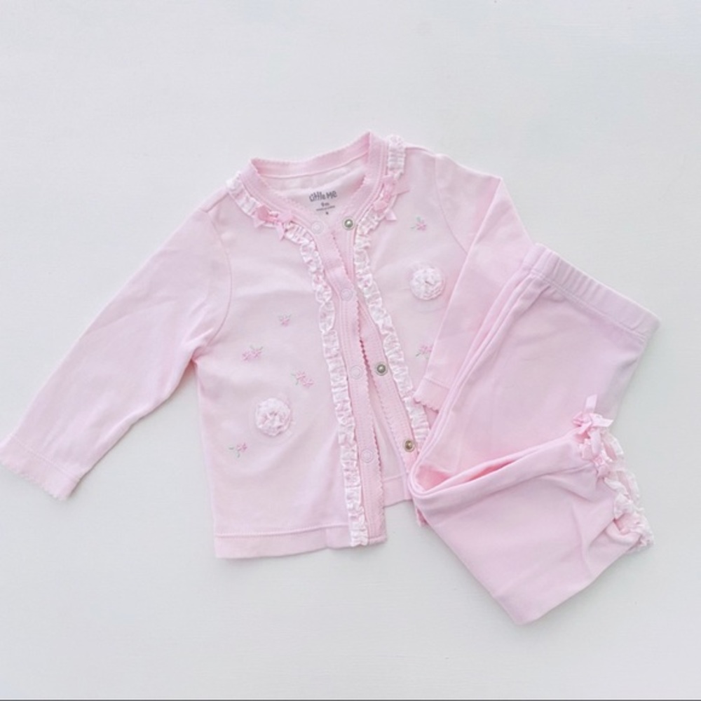 ✨2/$40✨ NWOT Gorgeous Little Me Baby Two-Piece Set